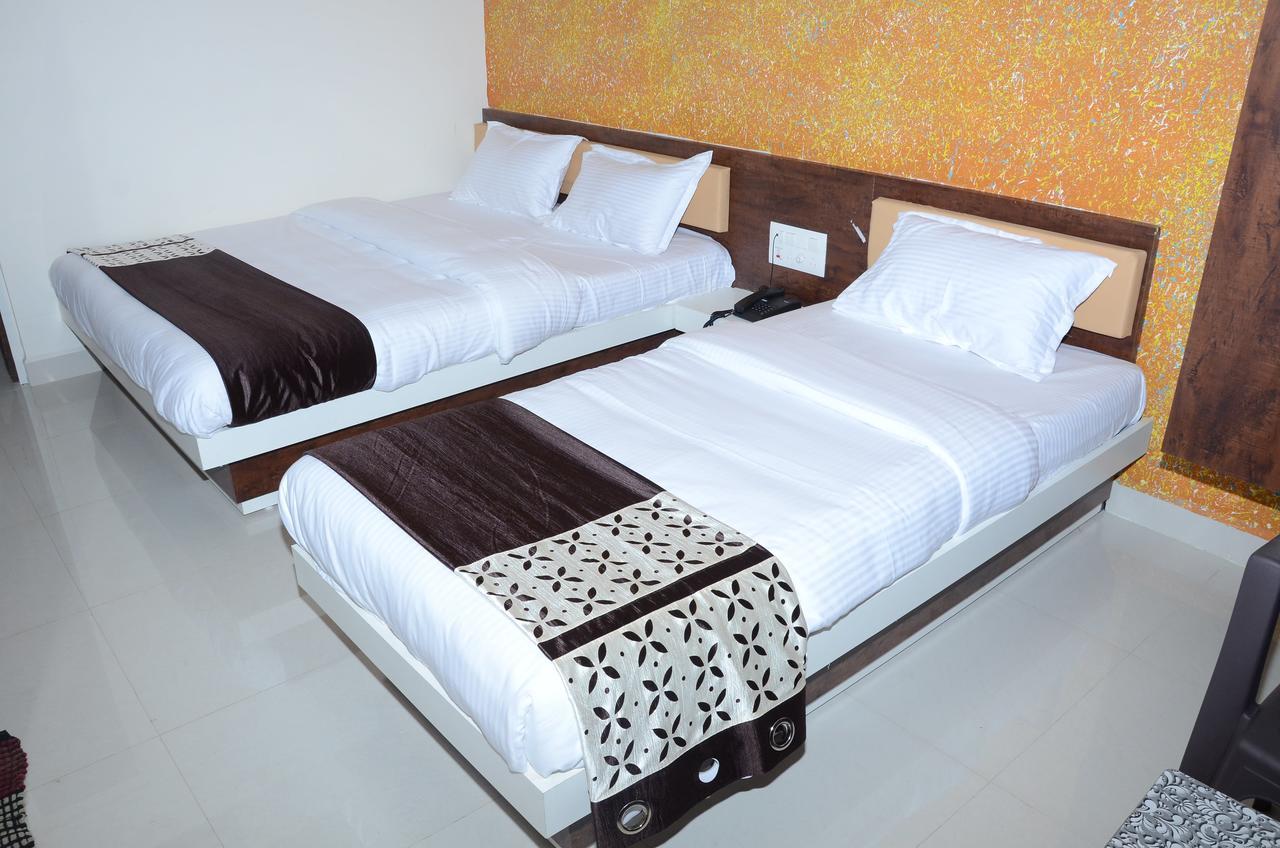 Hotel Bansidhar Somnāth Exterior foto