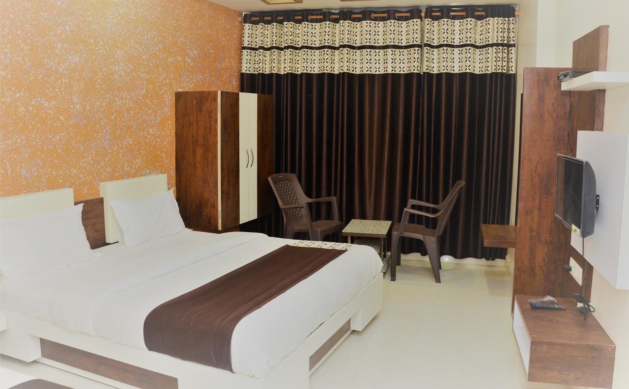 Hotel Bansidhar Somnāth Exterior foto